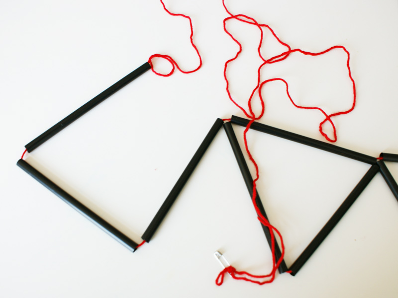 Strohhalmwimpelkette