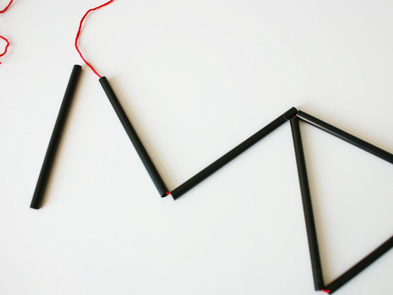 Strohhalmwimpelkette