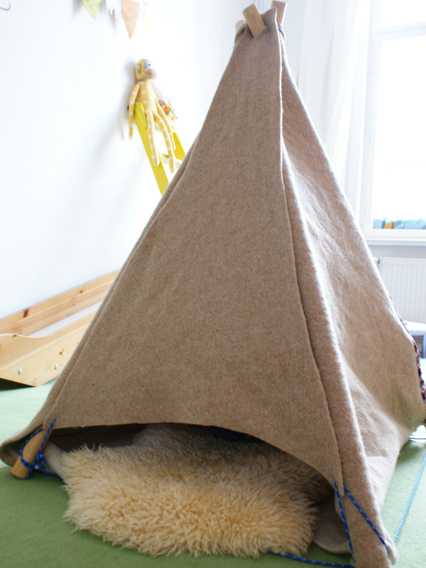 DIY Tipi