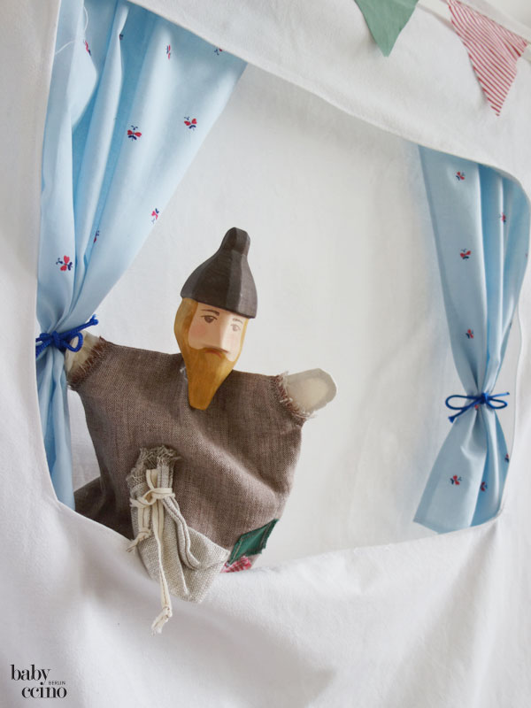 DIY-Kasperletheater-6