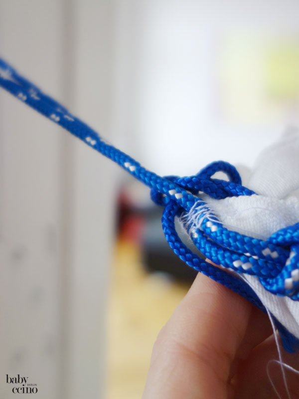 DIY-Kasperletheater-8