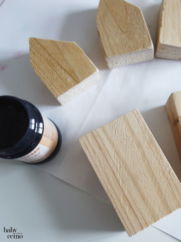 DIY-HolzHaeuschen-Tafelfarbe-5