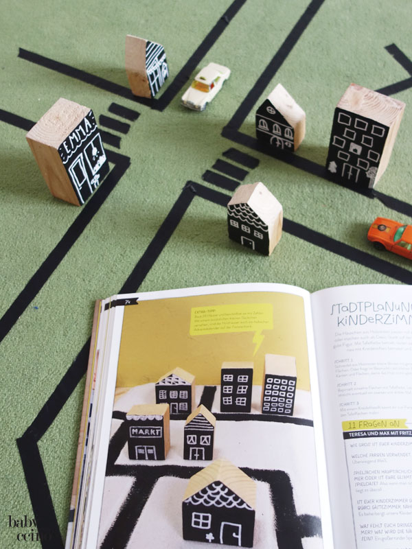 DIY-HolzHaeuschen-Tafelfarbe-7