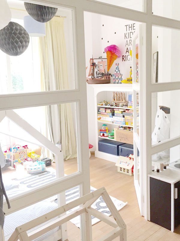 ImZimmerVon-callicarlchen-2