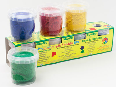 schadstofffreie_kinder-knete_im_becher_von_oekonorm