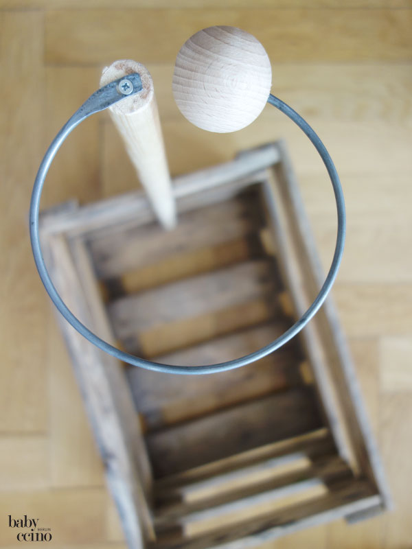 DIY-Puppenbett-Weinkiste-Upcycling-5