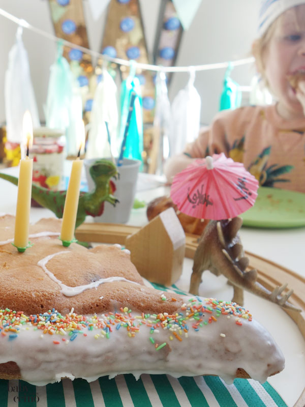 Kindergeburtstag-Dino-Party-10