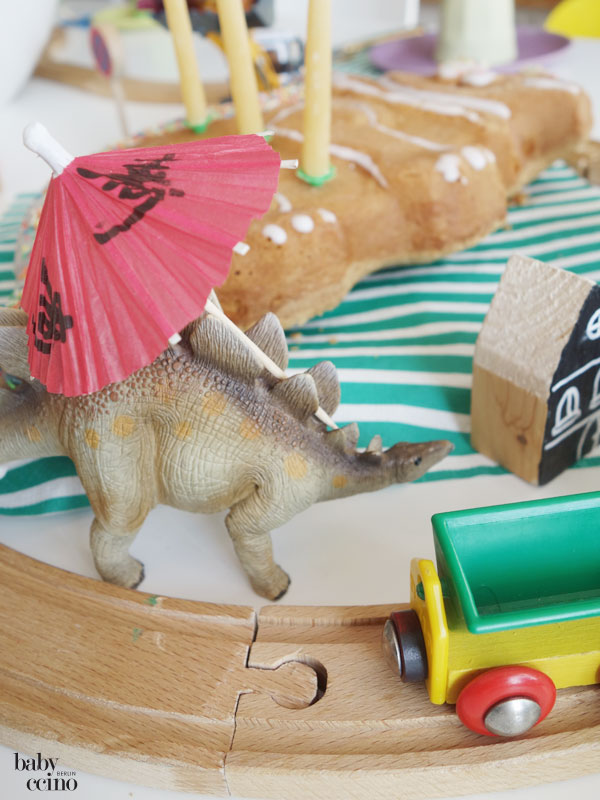 Kindergeburtstag-Dino-Party-3