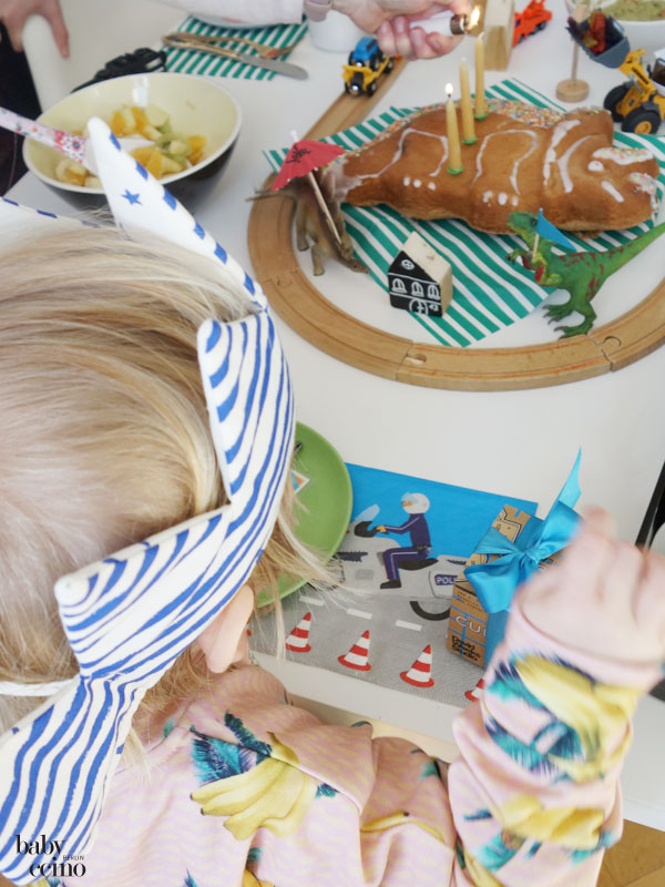 Kindergeburtstag-Dino-Party-9