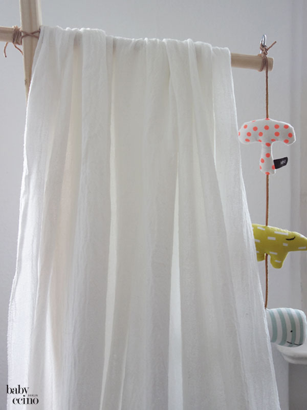 Mobile-Halterung-Himmelbett-2